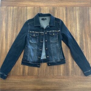 1822 Women’s Stretchy Studded Denim Jacket Size M